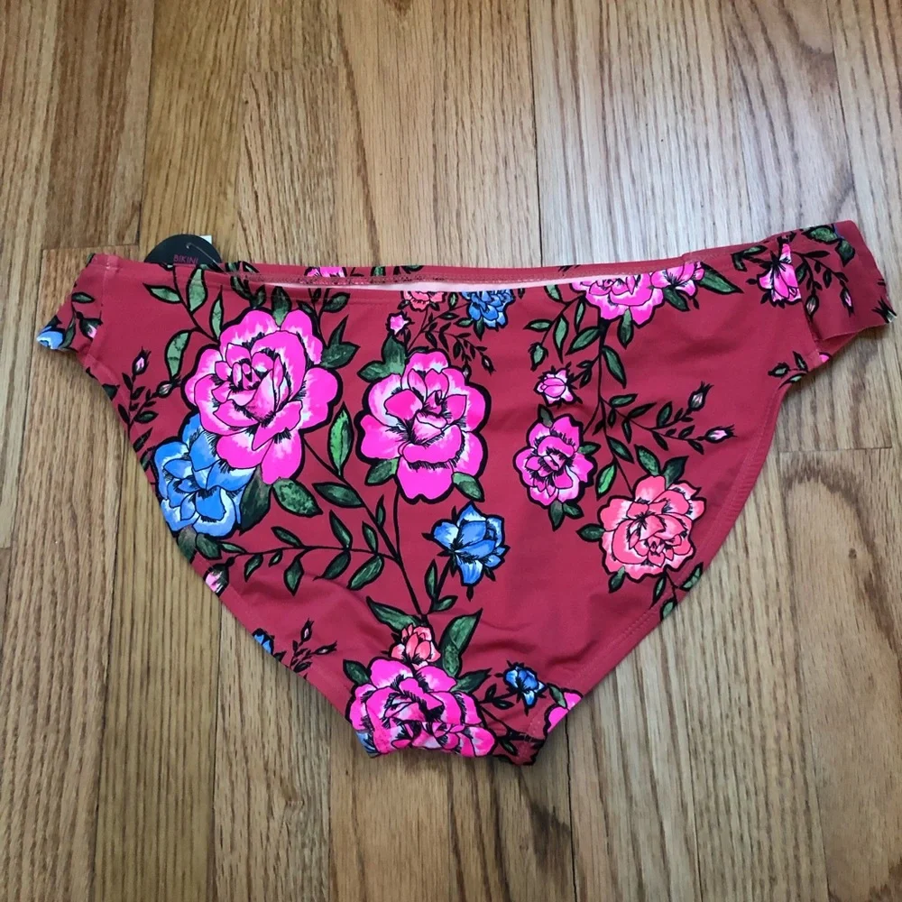 Bikini Bottoms BNWT Large